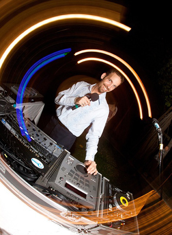 DJs in Hawaii